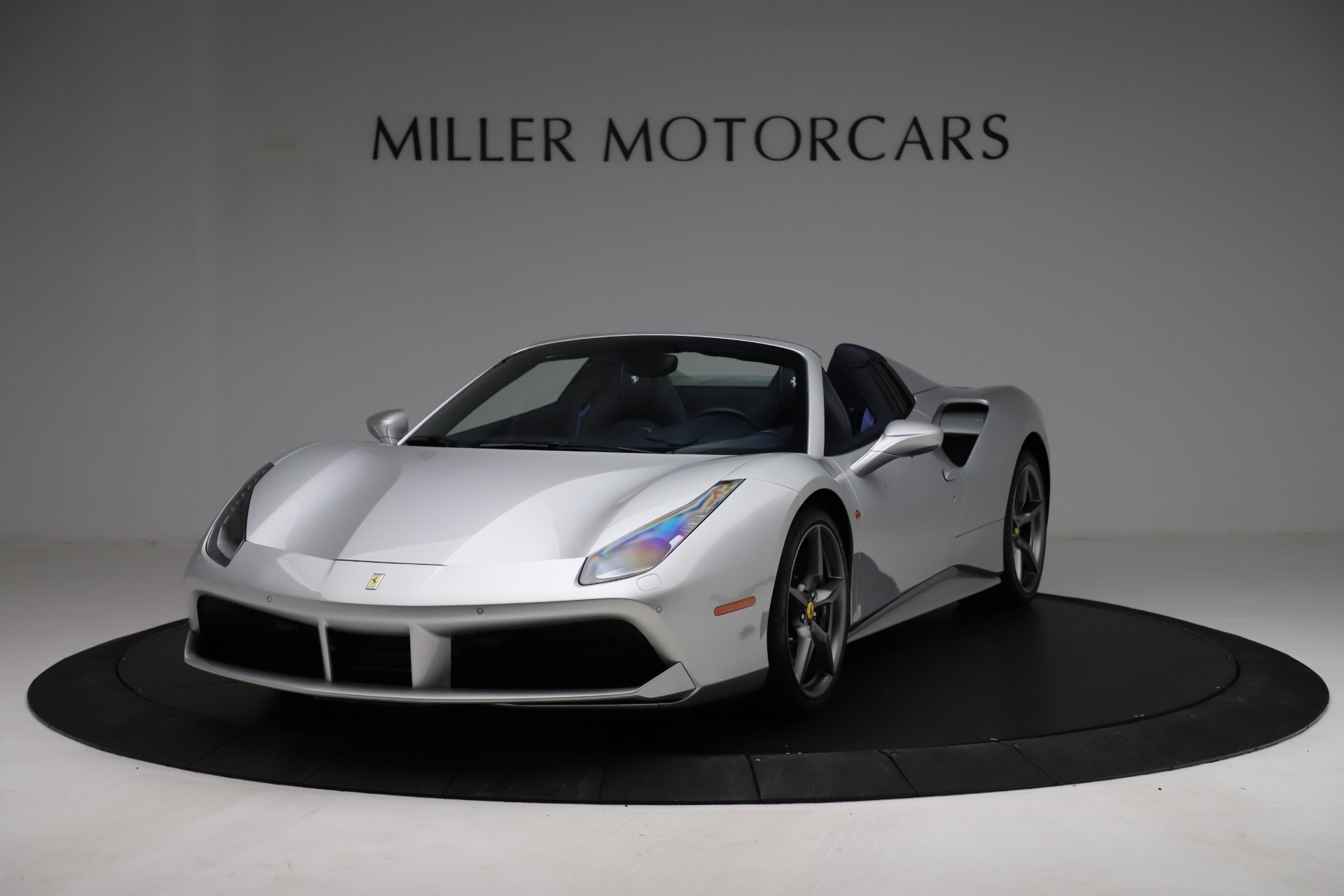 Used 2017 Ferrari 488 Spider for sale $284,900 at Alfa Romeo of Westport in Westport CT 06880 1