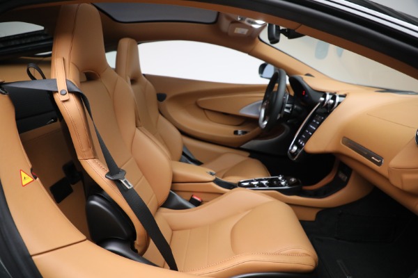 Used 2021 McLaren GT Luxe for sale Call for price at Alfa Romeo of Westport in Westport CT 06880 26