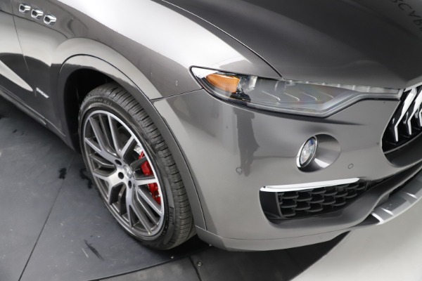 New 2021 Maserati Levante S Q4 GranLusso for sale $105,549 at Alfa Romeo of Westport in Westport CT 06880 25