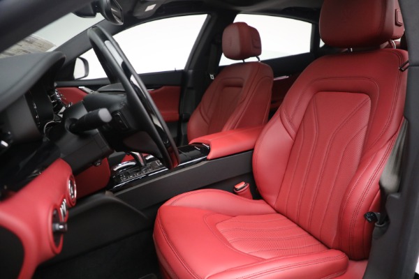 New 2021 Maserati Quattroporte S Q4 for sale $119,589 at Alfa Romeo of Westport in Westport CT 06880 20