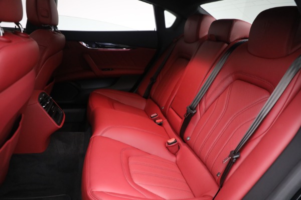 New 2021 Maserati Quattroporte S Q4 for sale $119,589 at Alfa Romeo of Westport in Westport CT 06880 28