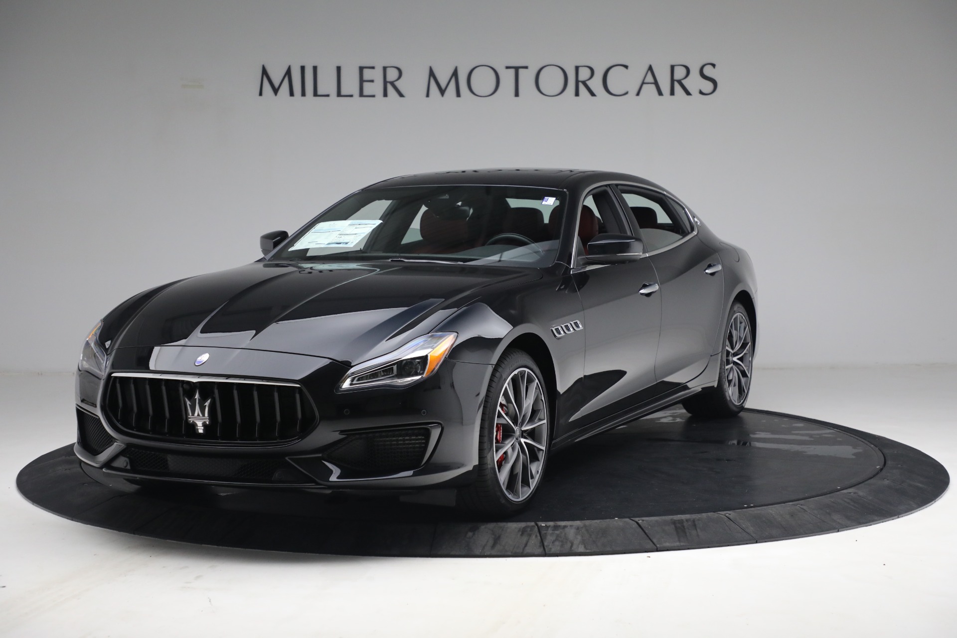 New 2021 Maserati Quattroporte S Q4 for sale $119,589 at Alfa Romeo of Westport in Westport CT 06880 1