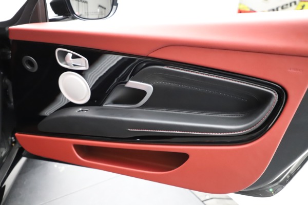 Used 2019 Aston Martin DB11 Volante for sale $211,990 at Alfa Romeo of Westport in Westport CT 06880 21