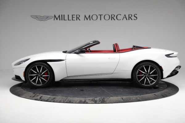 Used 2019 Aston Martin DB11 Volante for sale $209,990 at Alfa Romeo of Westport in Westport CT 06880 2