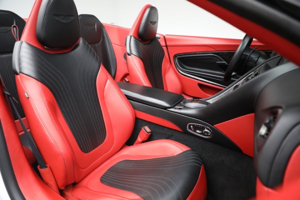 Used 2019 Aston Martin DB11 Volante for sale $209,990 at Alfa Romeo of Westport in Westport CT 06880 25