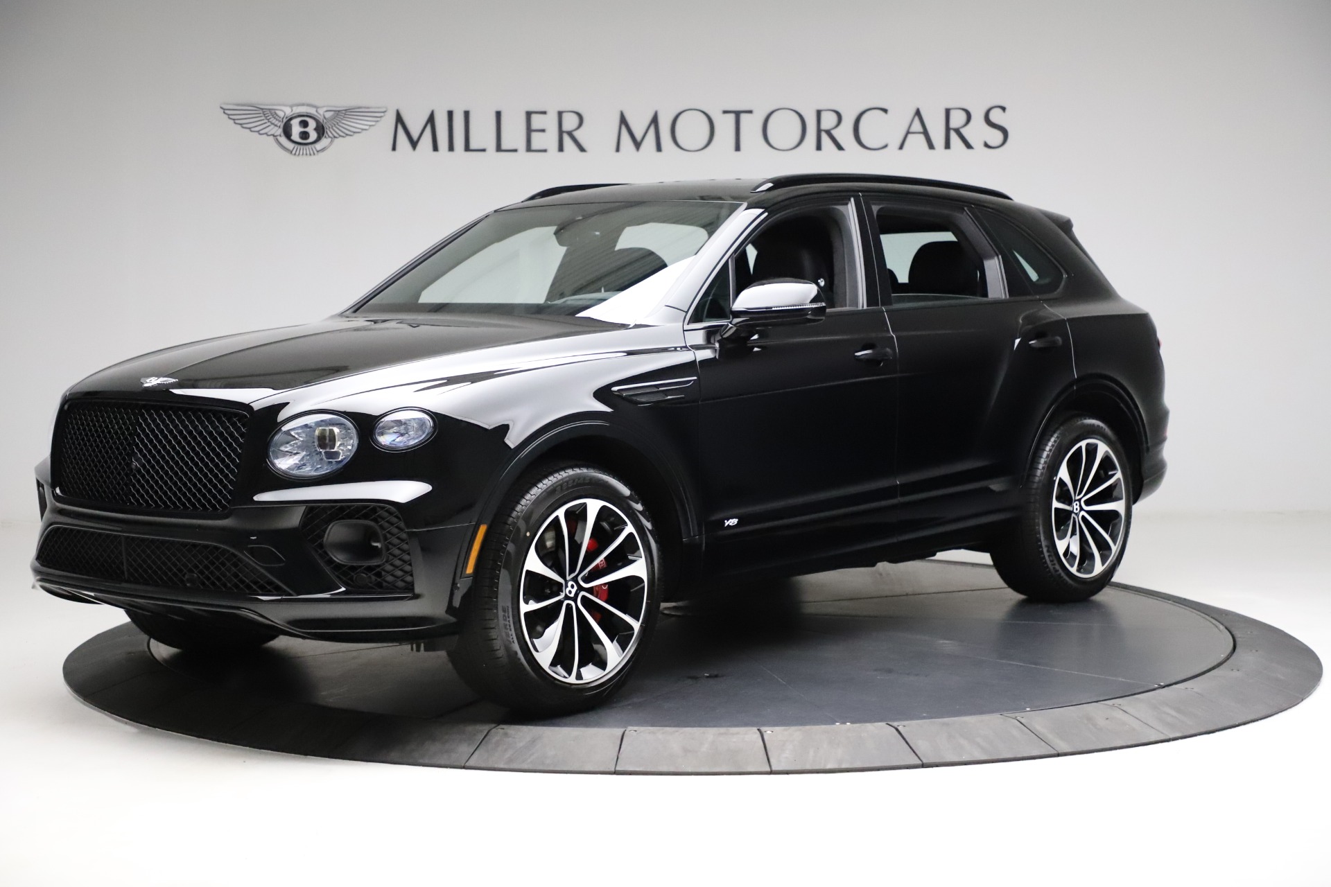 New 2021 Bentley Bentayga V8 for sale Sold at Alfa Romeo of Westport in Westport CT 06880 1