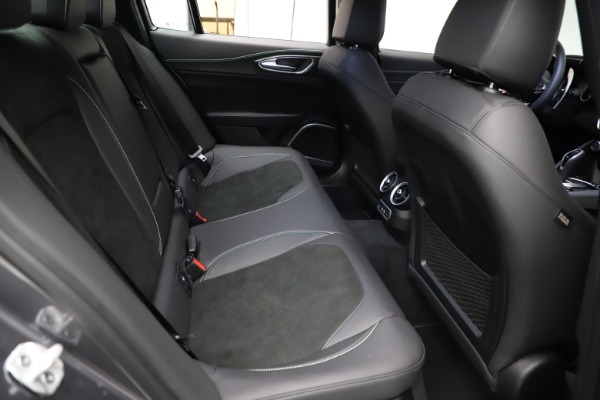 New 2021 Alfa Romeo Giulia Quadrifoglio for sale Sold at Alfa Romeo of Westport in Westport CT 06880 23