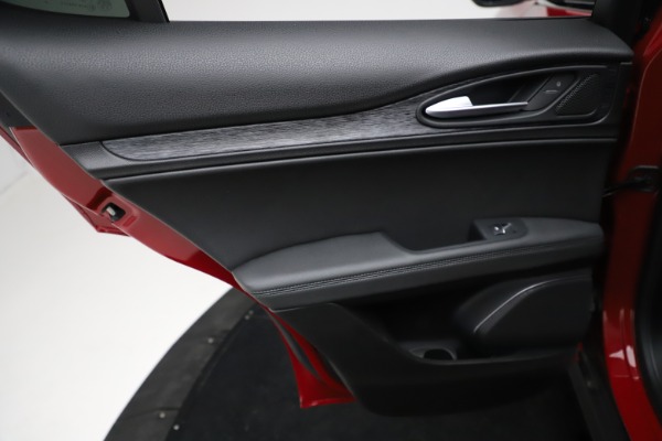 New 2021 Alfa Romeo Stelvio Sprint for sale Sold at Alfa Romeo of Westport in Westport CT 06880 20