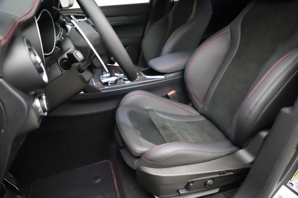 New 2021 Alfa Romeo Stelvio Quadrifoglio for sale Sold at Alfa Romeo of Westport in Westport CT 06880 15