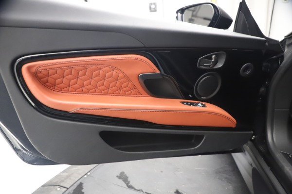 Used 2019 Aston Martin DBS Superleggera for sale $279,990 at Alfa Romeo of Westport in Westport CT 06880 16