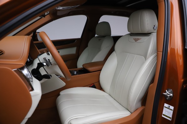 Used 2018 Bentley Bentayga Onyx Edition for sale $149,900 at Alfa Romeo of Westport in Westport CT 06880 19