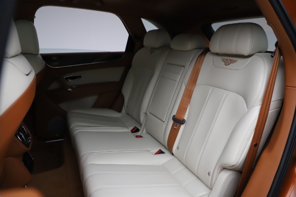 Used 2018 Bentley Bentayga Onyx Edition for sale $149,900 at Alfa Romeo of Westport in Westport CT 06880 23