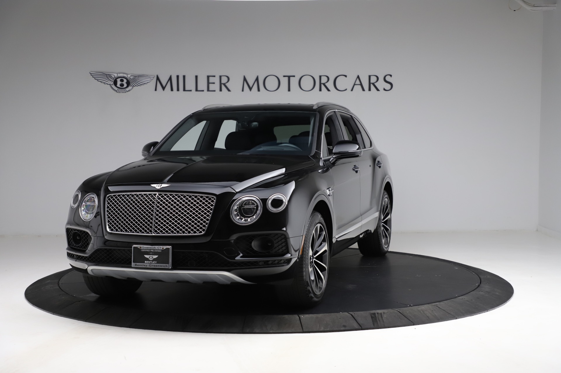 Used 2018 Bentley Bentayga Onyx Edition for sale Sold at Alfa Romeo of Westport in Westport CT 06880 1