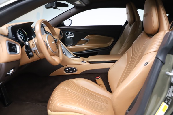 Used 2018 Aston Martin DB11 V8 for sale $151,900 at Alfa Romeo of Westport in Westport CT 06880 13