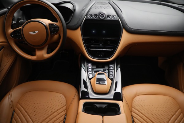 Used 2021 Aston Martin DBX for sale Sold at Alfa Romeo of Westport in Westport CT 06880 22