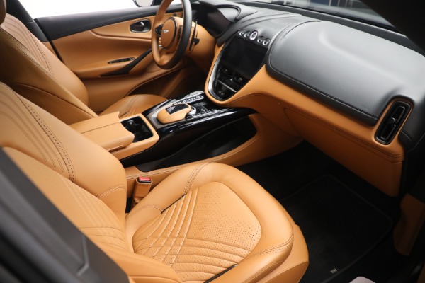 Used 2021 Aston Martin DBX for sale Sold at Alfa Romeo of Westport in Westport CT 06880 25