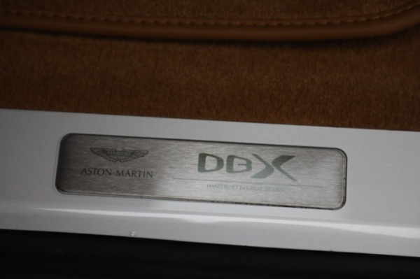 New 2021 Aston Martin DBX for sale $214,986 at Alfa Romeo of Westport in Westport CT 06880 19
