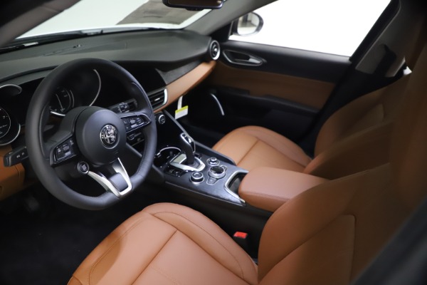 New 2021 Alfa Romeo Giulia Q4 for sale Sold at Alfa Romeo of Westport in Westport CT 06880 13