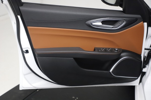 New 2021 Alfa Romeo Giulia Q4 for sale Sold at Alfa Romeo of Westport in Westport CT 06880 17