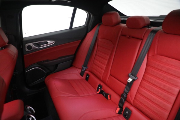 New 2021 Alfa Romeo Giulia Ti Sport Q4 for sale Sold at Alfa Romeo of Westport in Westport CT 06880 15