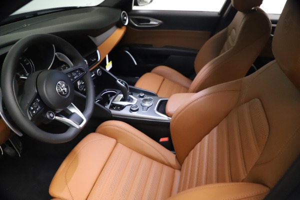 New 2021 Alfa Romeo Giulia Ti Sport Q4 for sale Sold at Alfa Romeo of Westport in Westport CT 06880 13