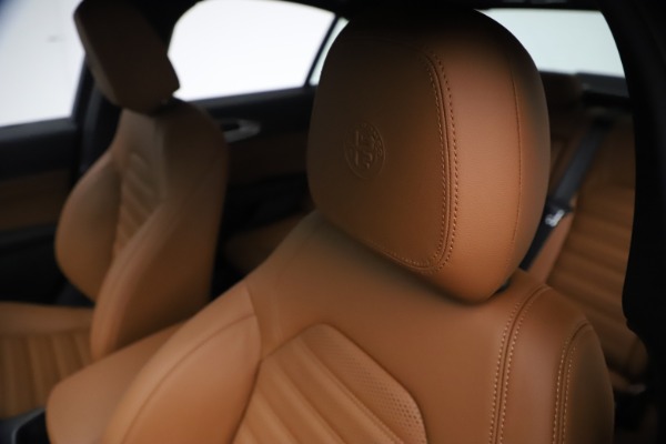 New 2021 Alfa Romeo Giulia Ti Sport Q4 for sale Sold at Alfa Romeo of Westport in Westport CT 06880 15