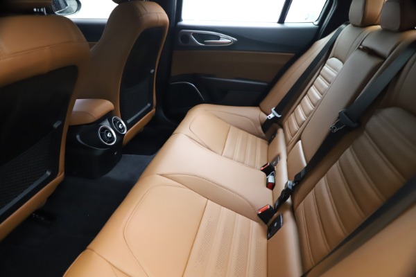 New 2021 Alfa Romeo Giulia Ti Sport Q4 for sale Sold at Alfa Romeo of Westport in Westport CT 06880 19