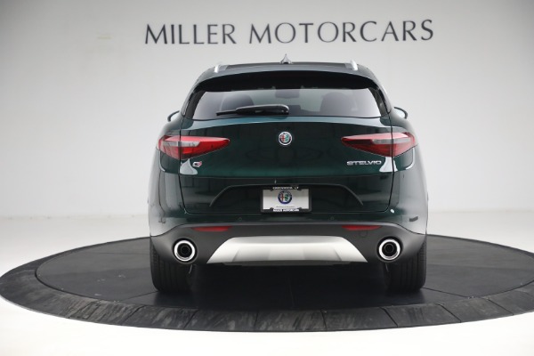 Used 2021 Alfa Romeo Stelvio Q4 for sale Sold at Alfa Romeo of Westport in Westport CT 06880 6