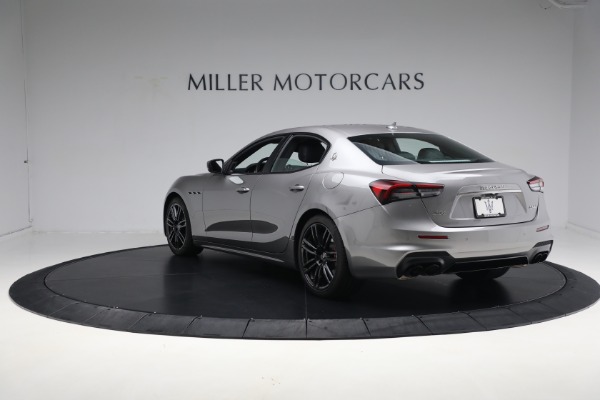 Used 2021 Maserati Ghibli S Q4 for sale Sold at Alfa Romeo of Westport in Westport CT 06880 10