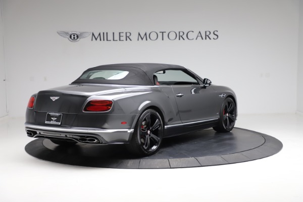 Used 2017 Bentley Continental GT V8 S for sale $179,900 at Alfa Romeo of Westport in Westport CT 06880 19