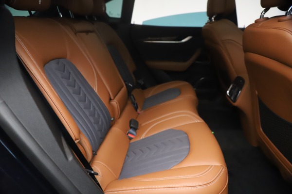 New 2021 Maserati Levante Q4 GranLusso for sale $93,385 at Alfa Romeo of Westport in Westport CT 06880 24