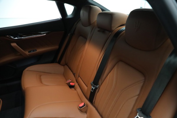New 2021 Maserati Quattroporte S Q4 GranLusso for sale $125,149 at Alfa Romeo of Westport in Westport CT 06880 20