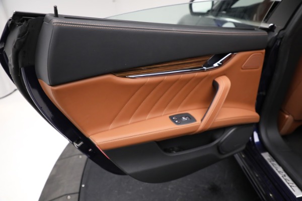 New 2021 Maserati Quattroporte S Q4 GranLusso for sale $125,149 at Alfa Romeo of Westport in Westport CT 06880 21