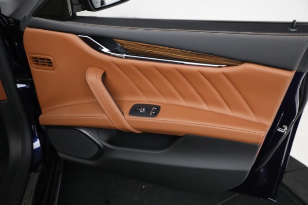 New 2021 Maserati Quattroporte S Q4 GranLusso for sale $125,149 at Alfa Romeo of Westport in Westport CT 06880 24