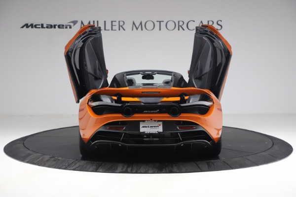 Used 2020 McLaren 720S Spider for sale Sold at Alfa Romeo of Westport in Westport CT 06880 18