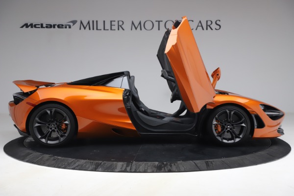 Used 2020 McLaren 720S Spider for sale Sold at Alfa Romeo of Westport in Westport CT 06880 21