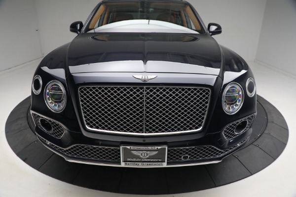Used 2018 Bentley Bentayga W12 Signature for sale $109,900 at Alfa Romeo of Westport in Westport CT 06880 13