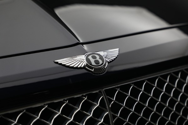 Used 2018 Bentley Bentayga W12 Signature for sale $109,900 at Alfa Romeo of Westport in Westport CT 06880 14