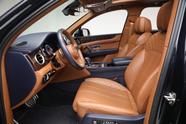 Used 2018 Bentley Bentayga W12 Signature for sale $109,900 at Alfa Romeo of Westport in Westport CT 06880 18