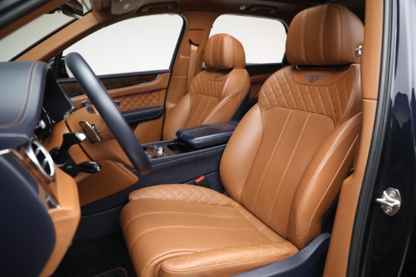 Used 2018 Bentley Bentayga W12 Signature for sale $109,900 at Alfa Romeo of Westport in Westport CT 06880 19
