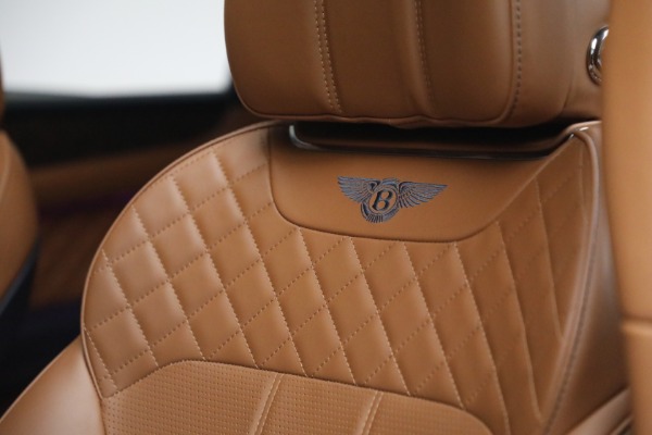 Used 2018 Bentley Bentayga W12 Signature for sale $109,900 at Alfa Romeo of Westport in Westport CT 06880 20