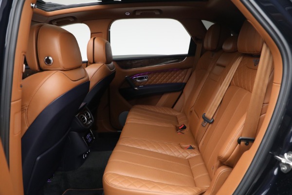 Used 2018 Bentley Bentayga W12 Signature for sale $109,900 at Alfa Romeo of Westport in Westport CT 06880 22