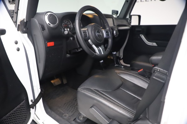 Used 2015 Jeep Wrangler Unlimited Rubicon Hard Rock for sale Sold at Alfa Romeo of Westport in Westport CT 06880 14