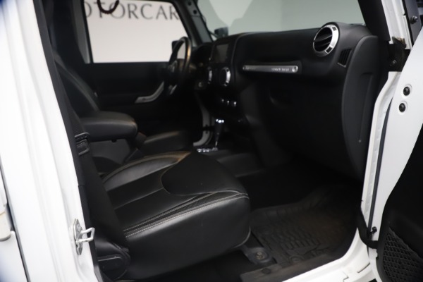 Used 2015 Jeep Wrangler Unlimited Rubicon Hard Rock for sale Sold at Alfa Romeo of Westport in Westport CT 06880 17