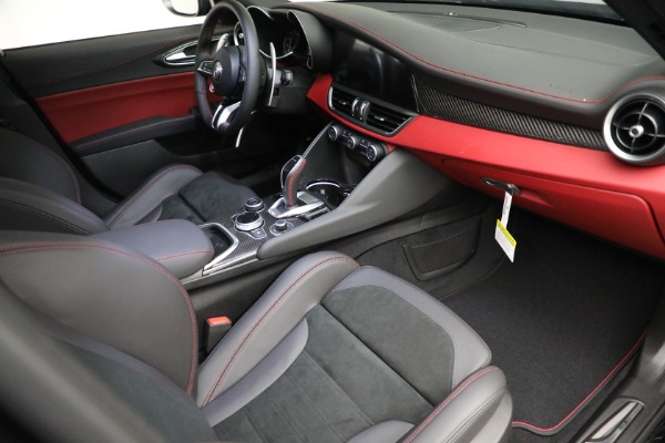 New 2021 Alfa Romeo Giulia Quadrifoglio for sale Sold at Alfa Romeo of Westport in Westport CT 06880 19
