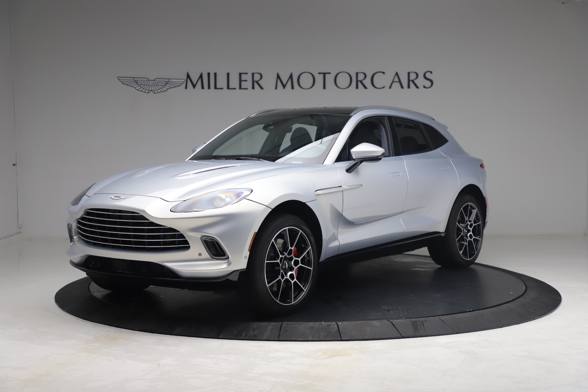 New 2021 Aston Martin DBX for sale $210,786 at Alfa Romeo of Westport in Westport CT 06880 1
