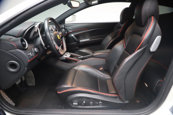 Used 2015 Ferrari FF for sale $159,900 at Alfa Romeo of Westport in Westport CT 06880 16