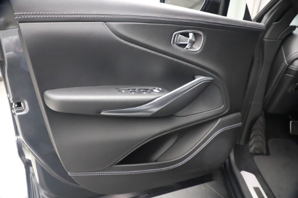 New 2021 Aston Martin DBX for sale $208,786 at Alfa Romeo of Westport in Westport CT 06880 16