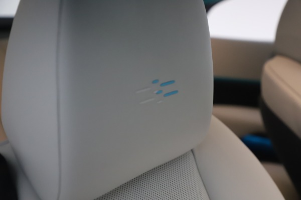 Used 2021 Rolls-Royce Wraith for sale $444,275 at Alfa Romeo of Westport in Westport CT 06880 27