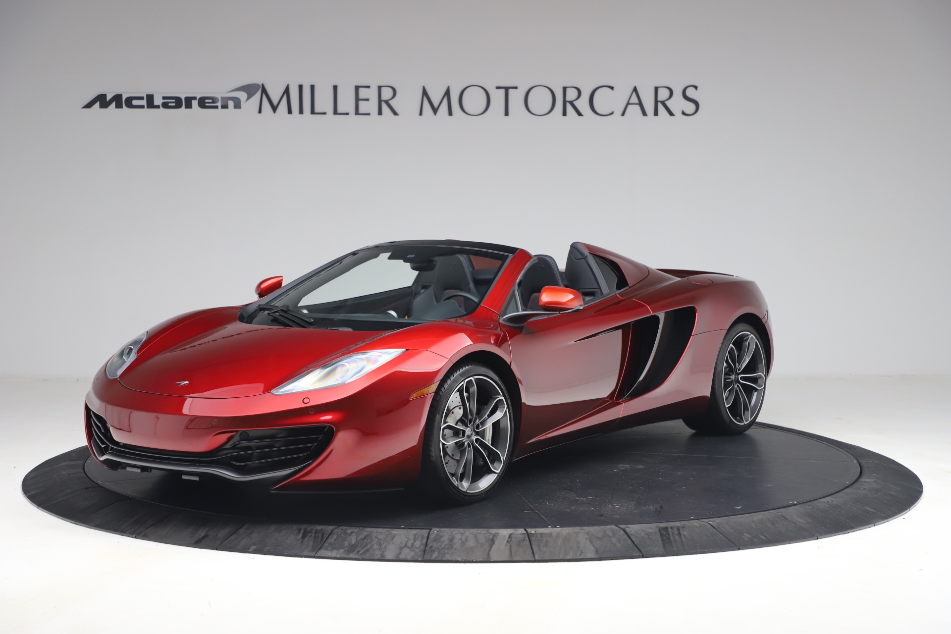 Used 2013 McLaren MP4-12C Spider for sale Sold at Alfa Romeo of Westport in Westport CT 06880 1